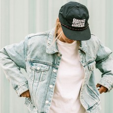 เวิลด์มาร์ท CAP11